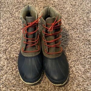 Sorel waterproof winter boots.